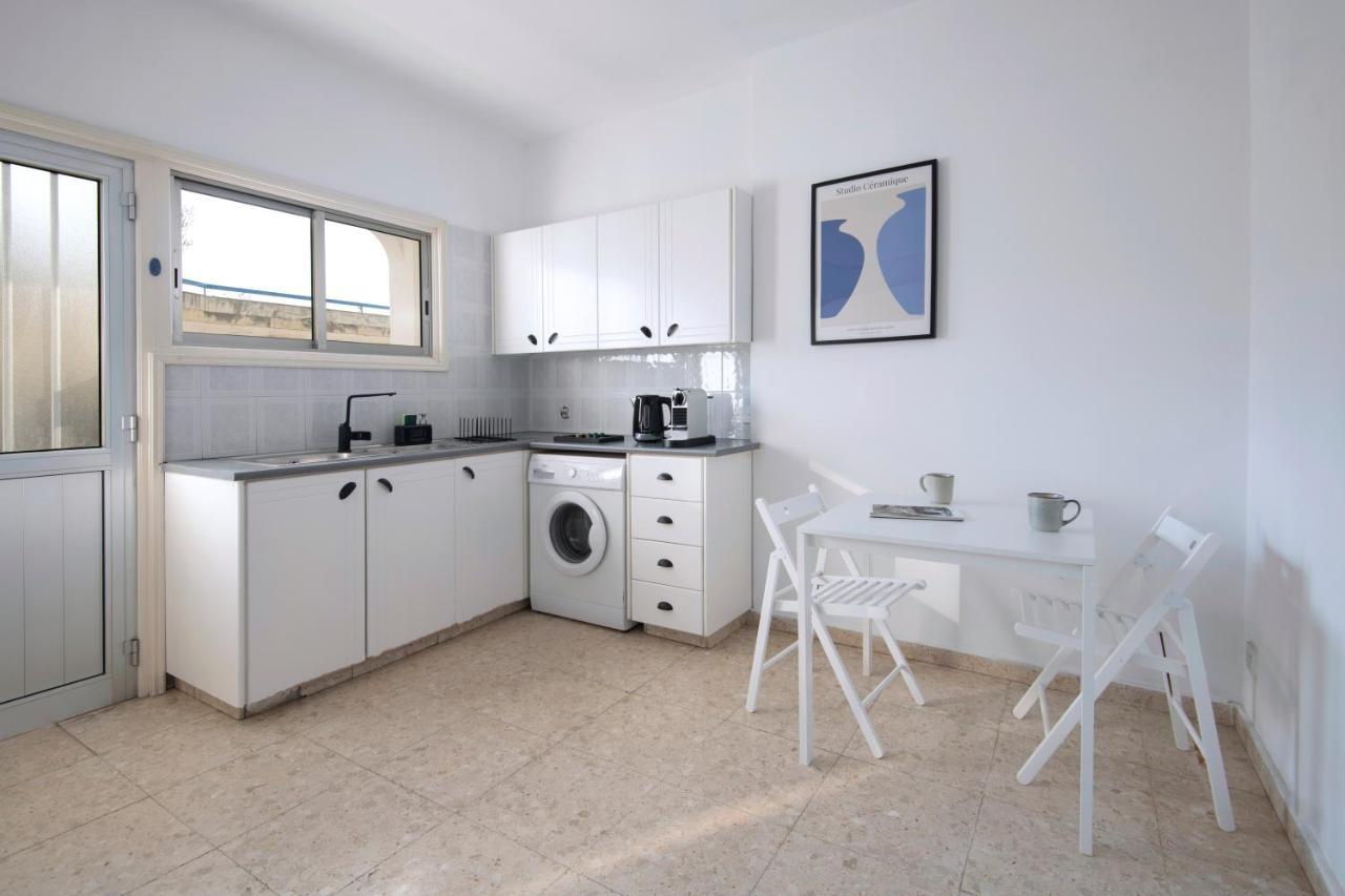 Urban Condo 10 - 2 Bdr Nicosia Exteriör bild