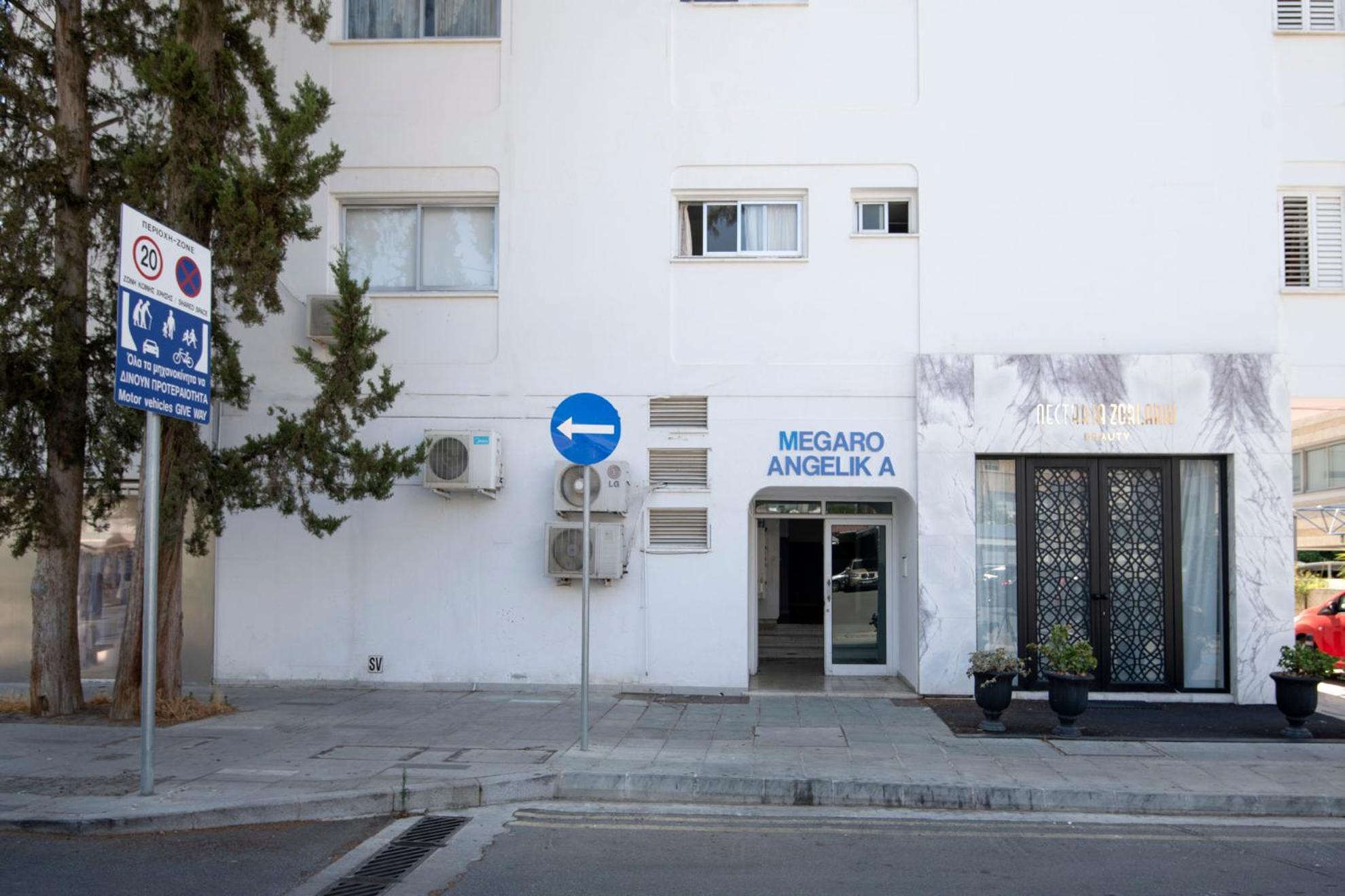 Urban Condo 10 - 2 Bdr Nicosia Exteriör bild